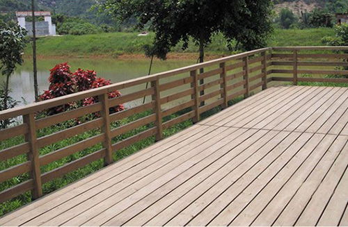 防腐木地板招商代理 山东防腐木产品防腐木地板 济宁防腐木地板 华艺木业